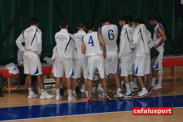 101128_sport 293y_tn.jpg